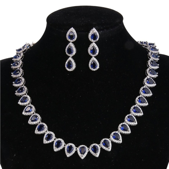 Bridal Jewelry Set Jewelry - Women's Silver-Tone Full Prong Cubic Zirconia Teardrop Necklace Earrings Set